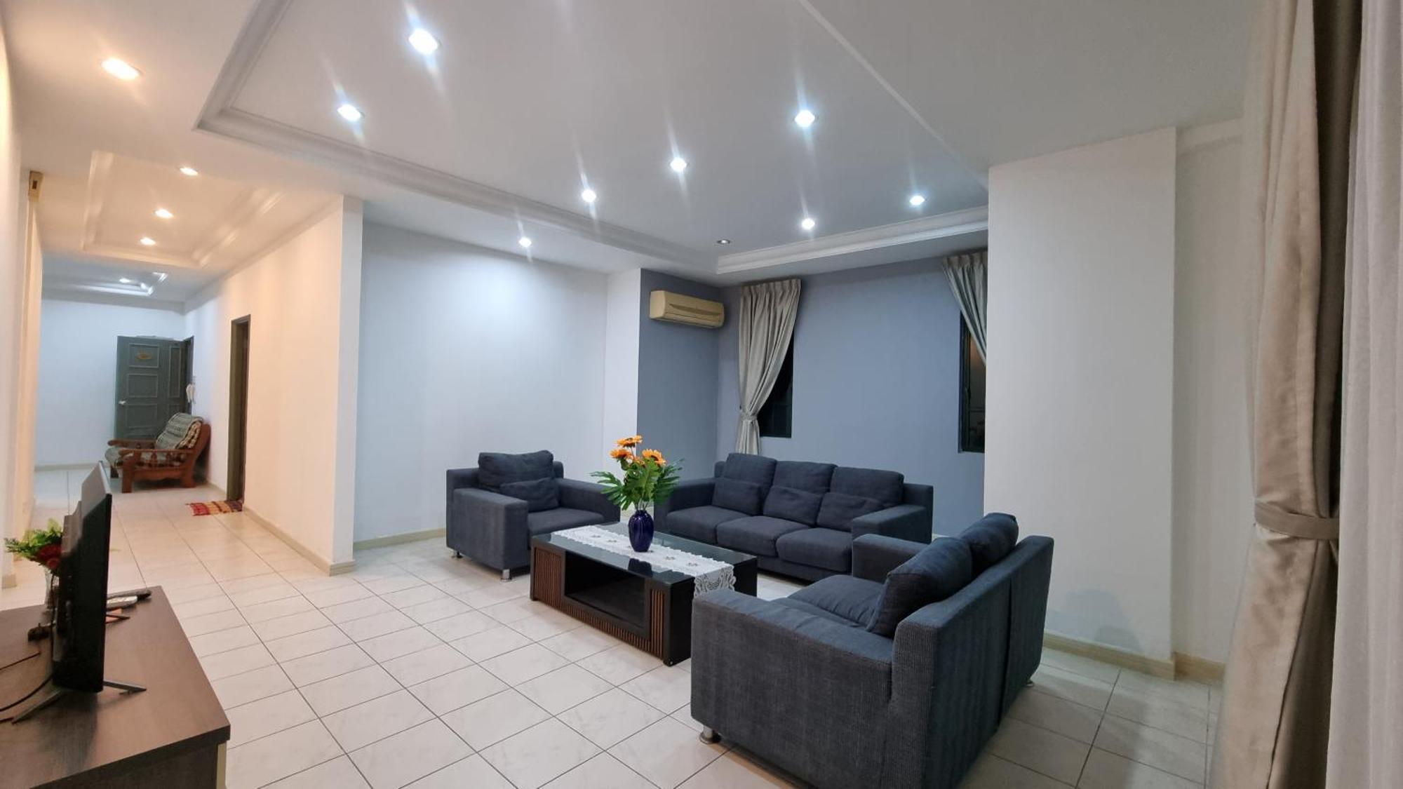 Kenyalang Emerald Riverine Resort Homestay クチン エクステリア 写真